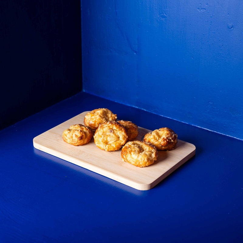 gougeres au fromage puff pastry cheese käse finger food