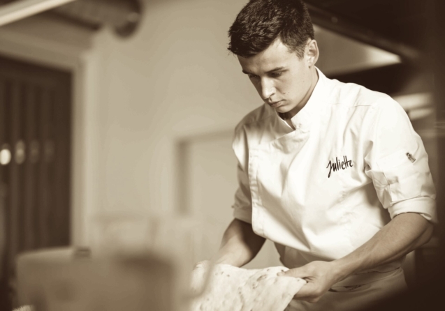 AW403389-bis-1-scaled