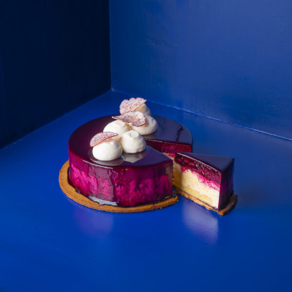 cerise cherry tonka dessert torte cake french pastry